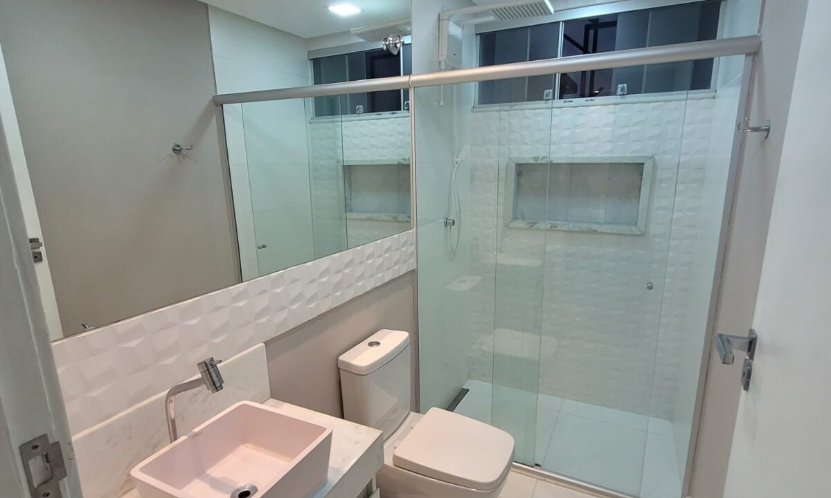 WhatsApp Image 2024-10-15 at 20.02.09 (3)