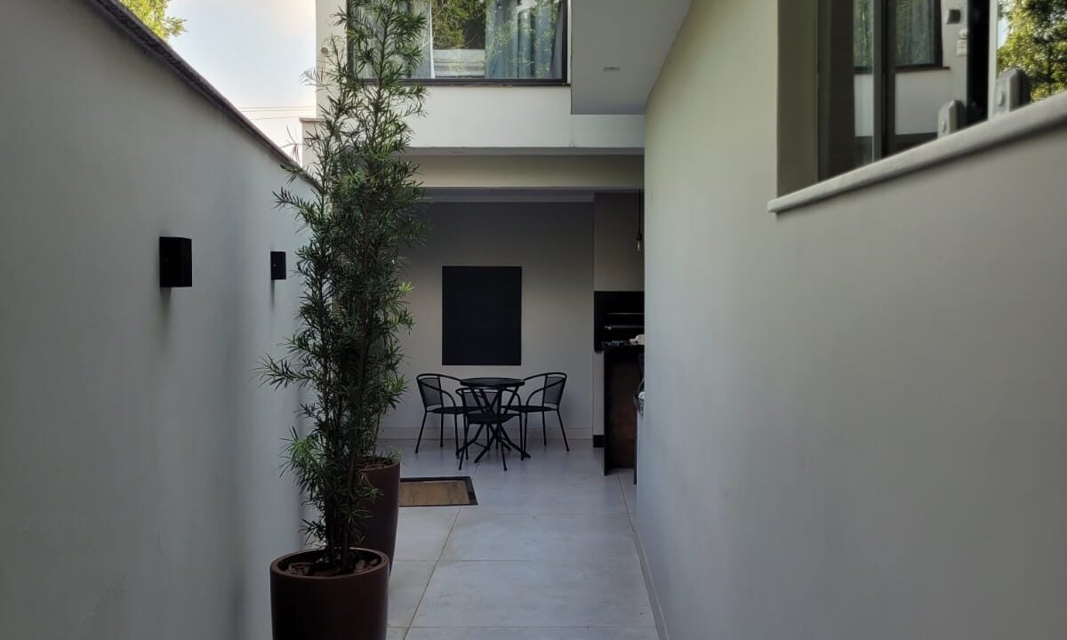 WhatsApp Image 2024-10-15 at 20.02.14